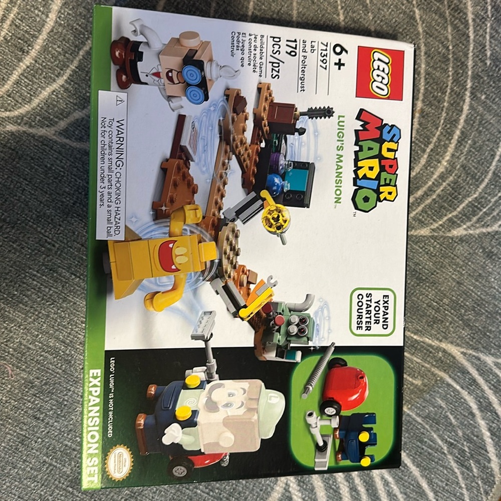 Lego Super Mario Luigi’s Mansion - brand new in sealed box!